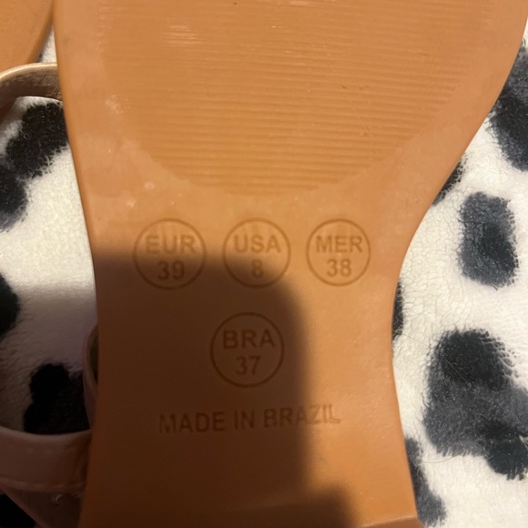 Sandals - Picture 2 of 3